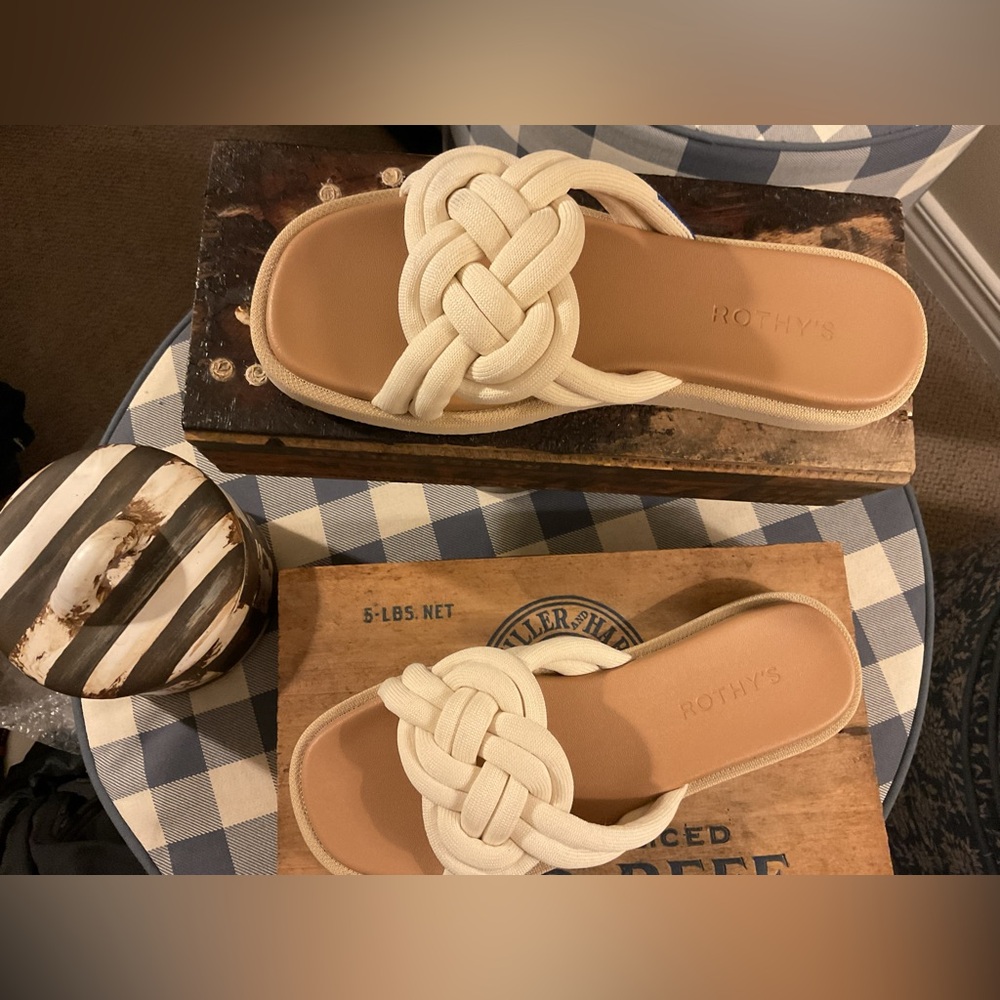 Rothy’s The Summer Sandal Cream White Braided Slide Sandals Size 8 BEAUTIFUL 😻